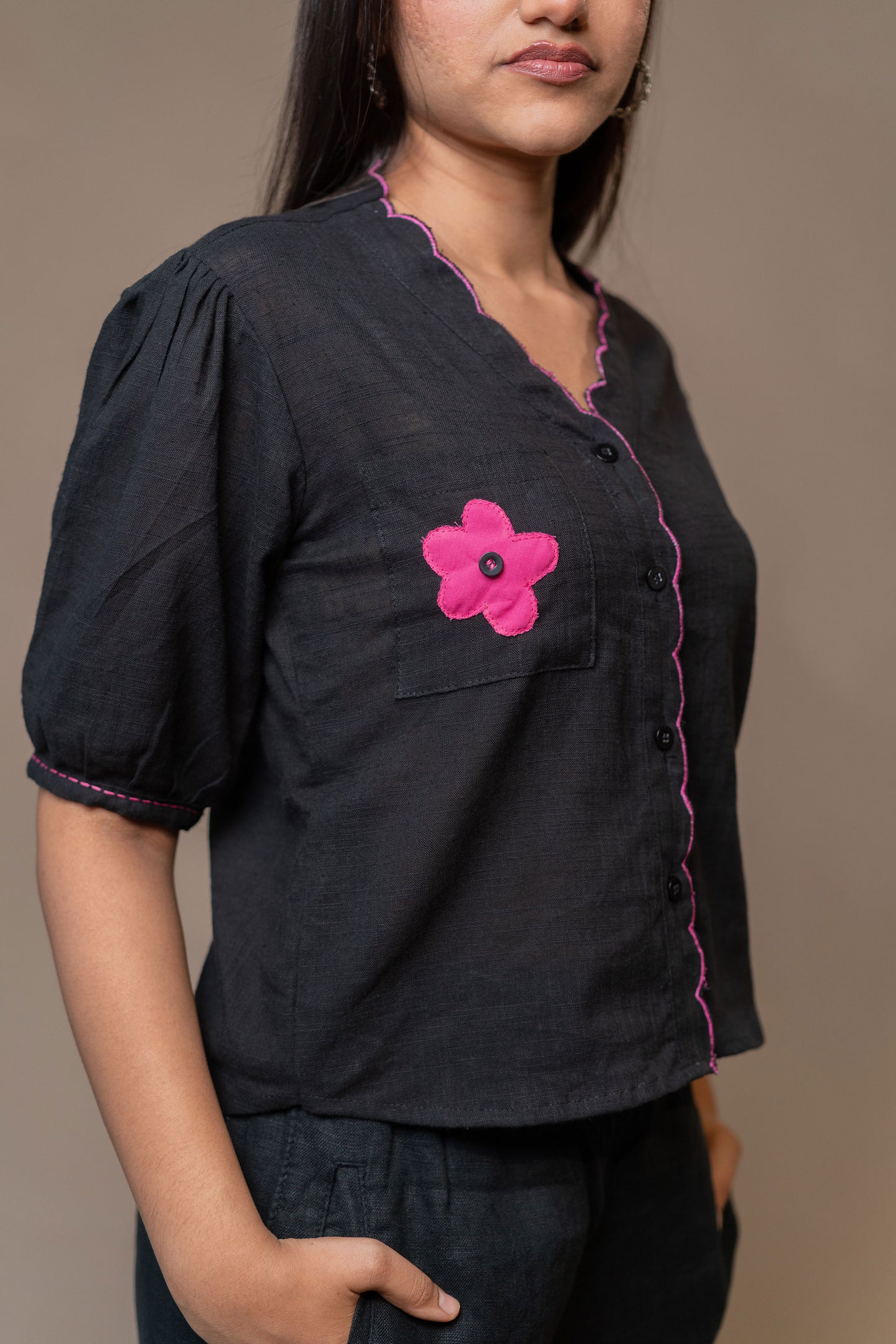 Black  casual crop shirt